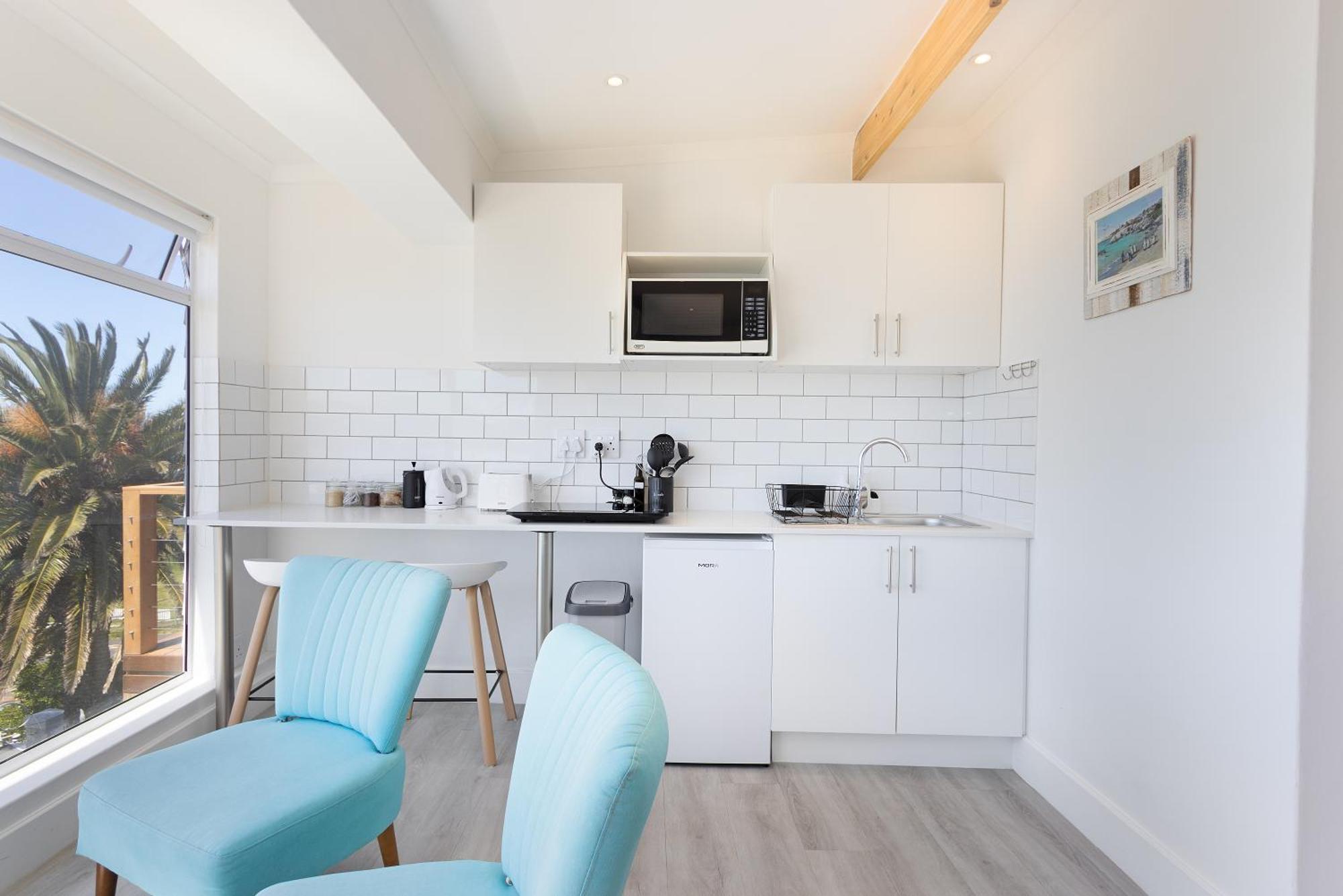 Penguins View Guesthouse Simonʼs Town Εξωτερικό φωτογραφία